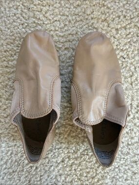 Capezio jazz shoes never worn